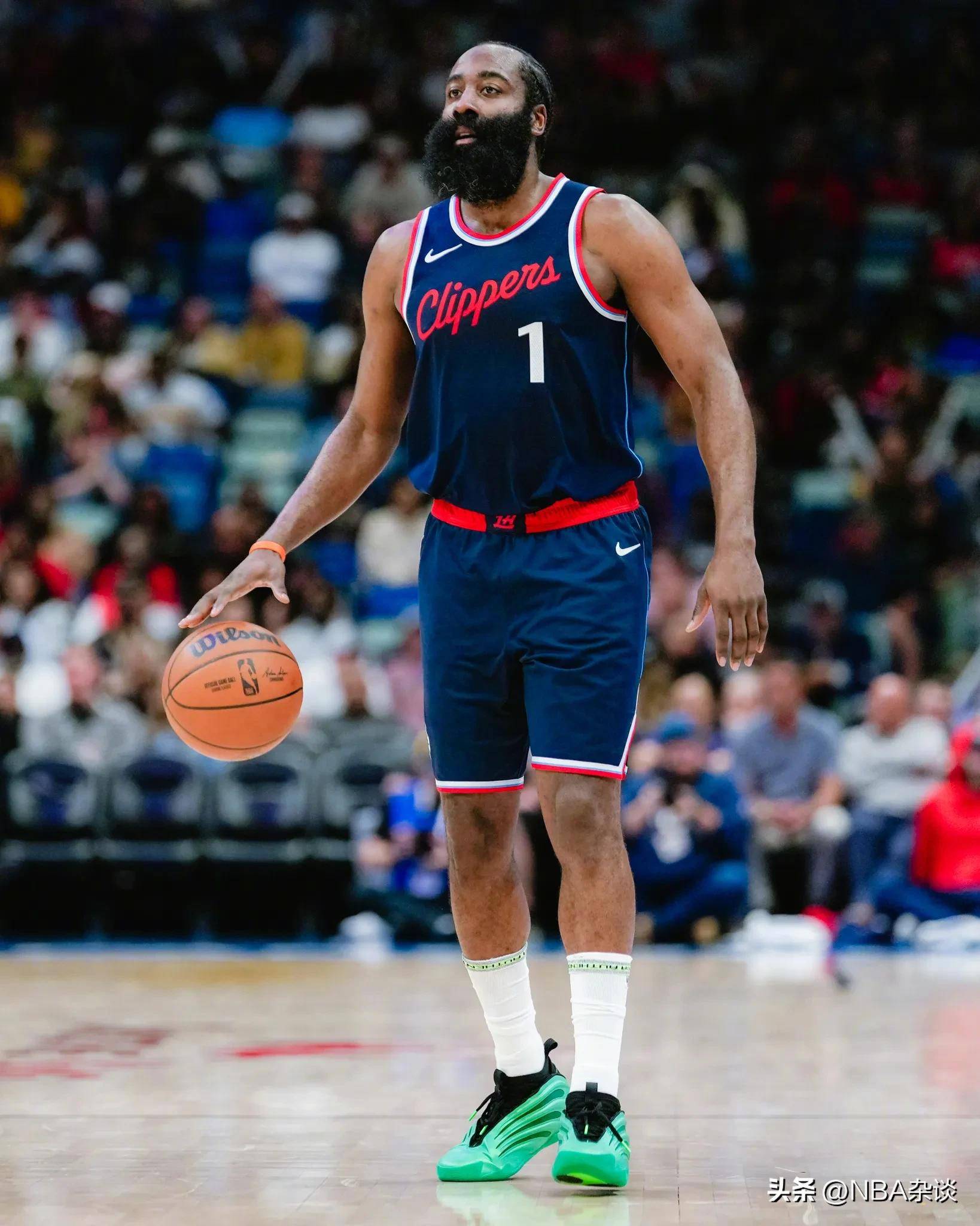 欧博登录入口-关于哈登在中国队比赛中持续失利，战术调整引发热议！赛场气氛高涨的信息