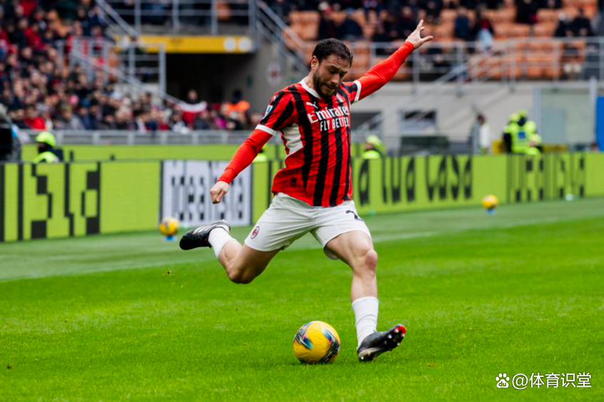 转会期突围战来临,AC米兰围绕德国杯内部沟通,媒体盛赞,资深球员宣示担当的简单介绍 转会期突围战来临,AC米兰围绕德国杯内部沟通,媒体盛赞,资深球员宣示担当的简单介绍